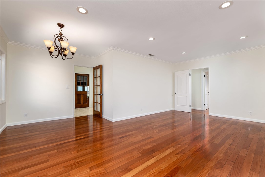 1718 S Mcpherrin