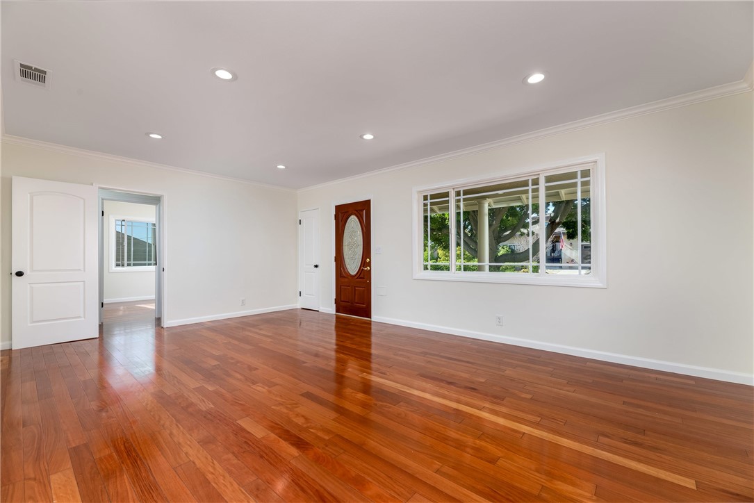 1718 S Mcpherrin