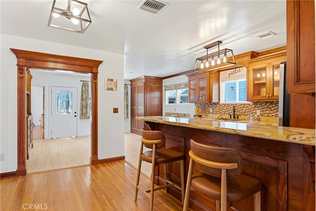 852 Chapman