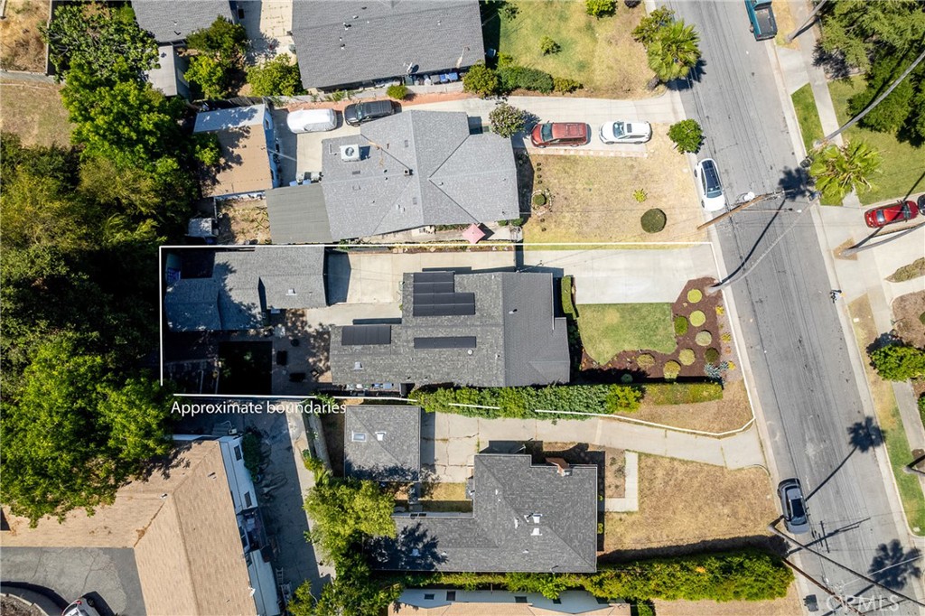 852 Chapman