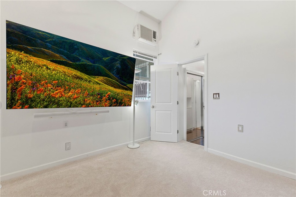 852 Chapman