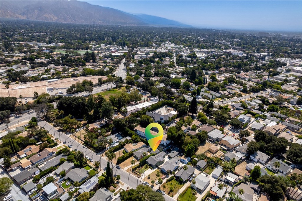 852 Chapman
