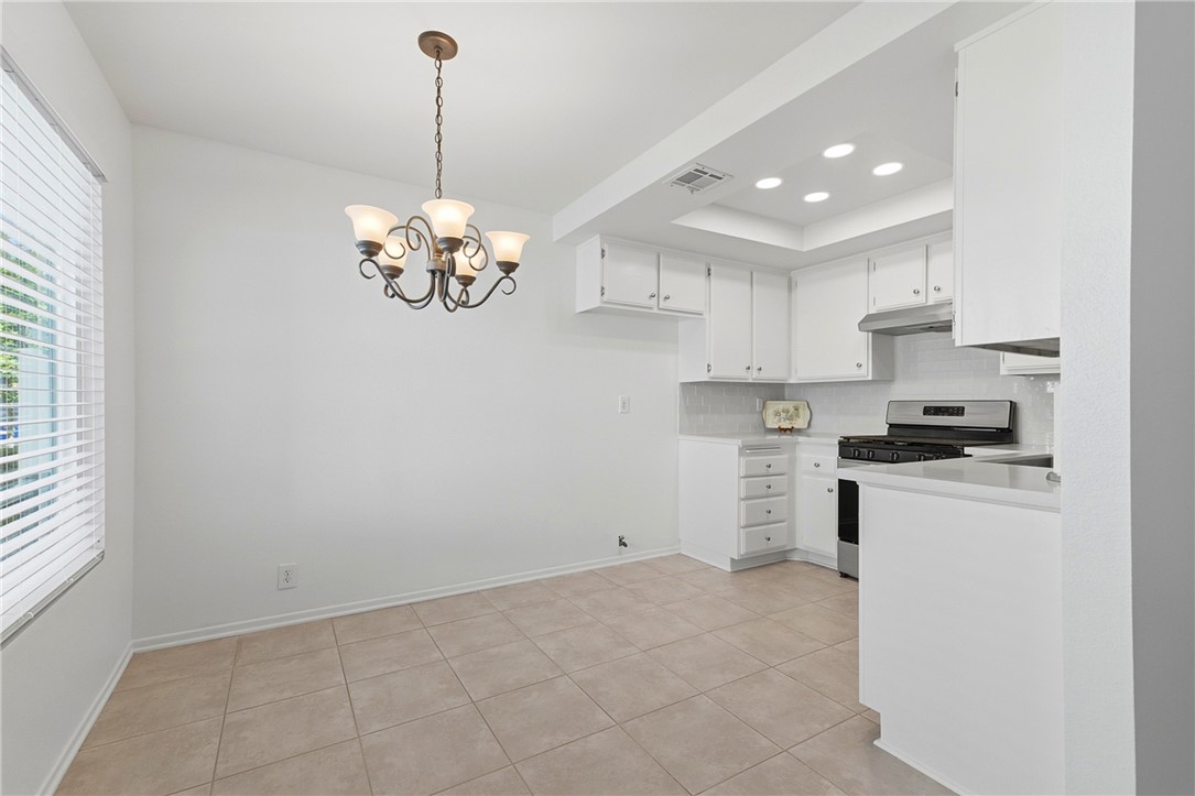 871 W 13th 3