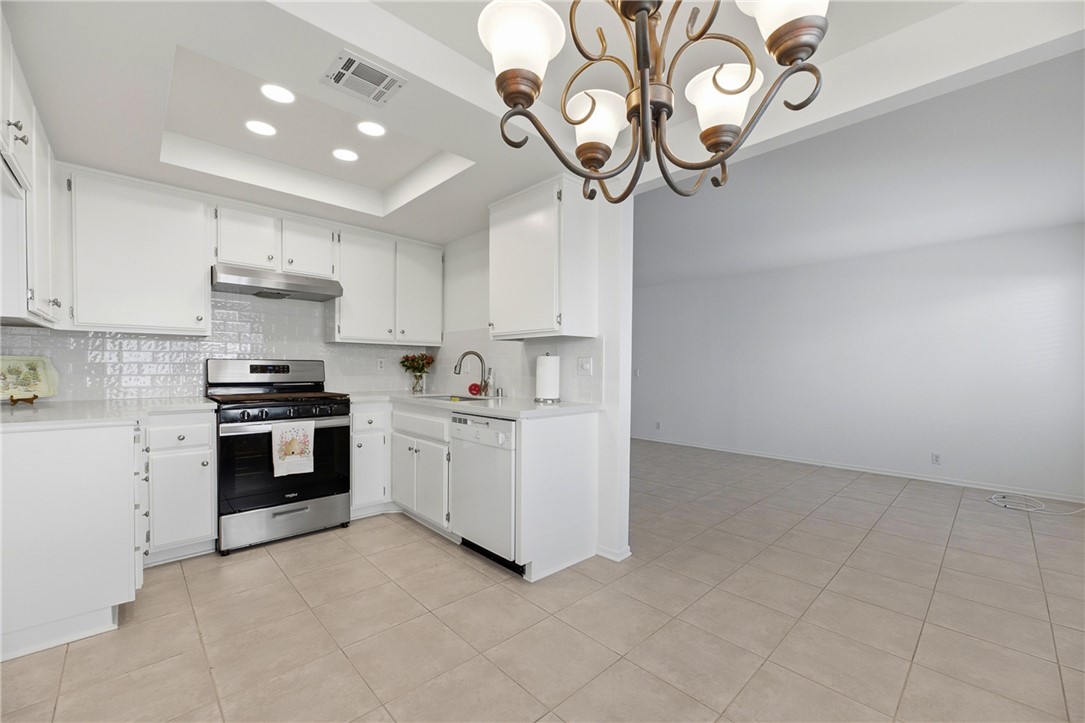 871 W 13th 3