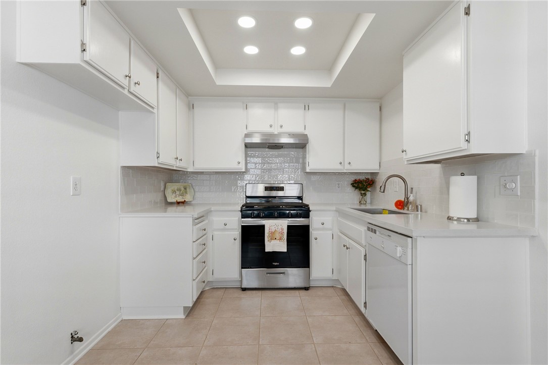 871 W 13th 3