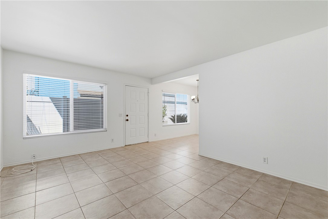 871 W 13th 3