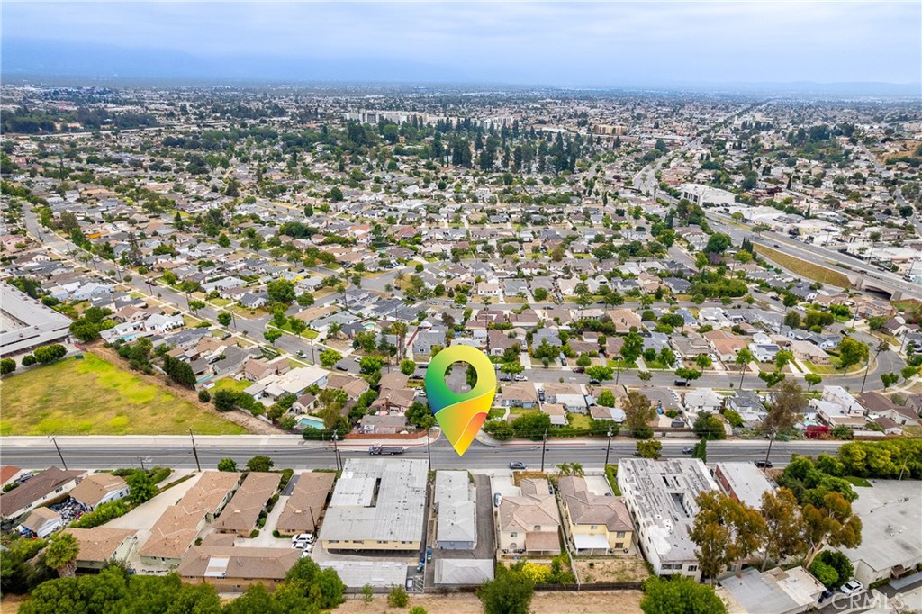 2721 S Fremont