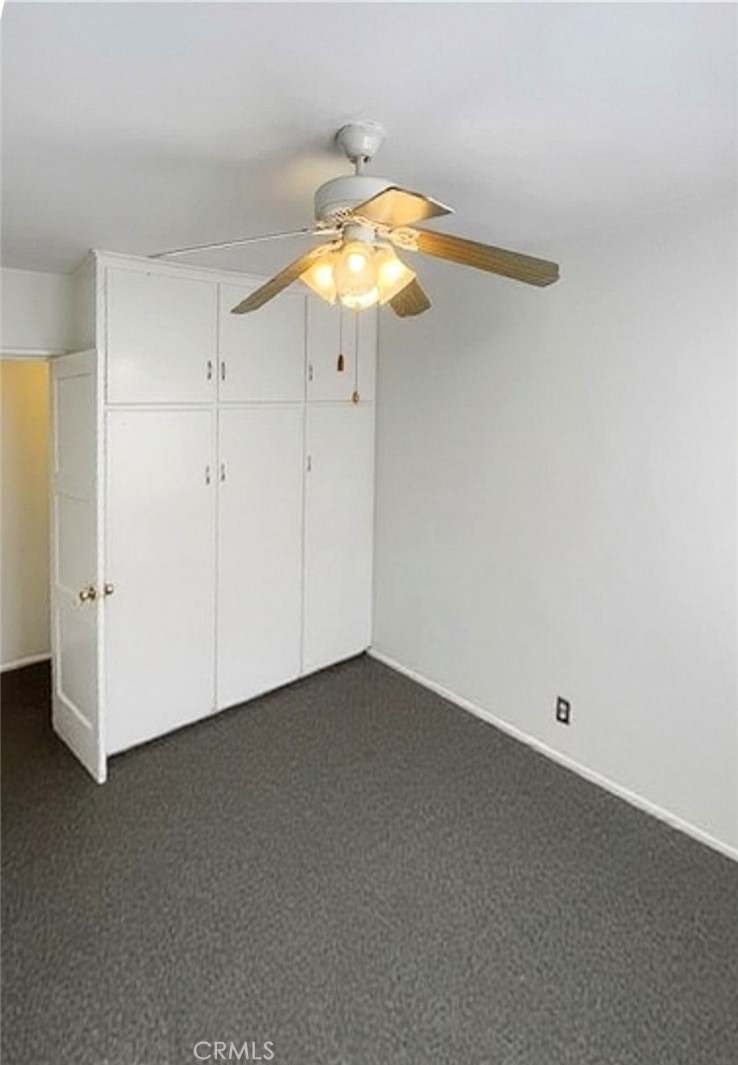 2721 S Fremont