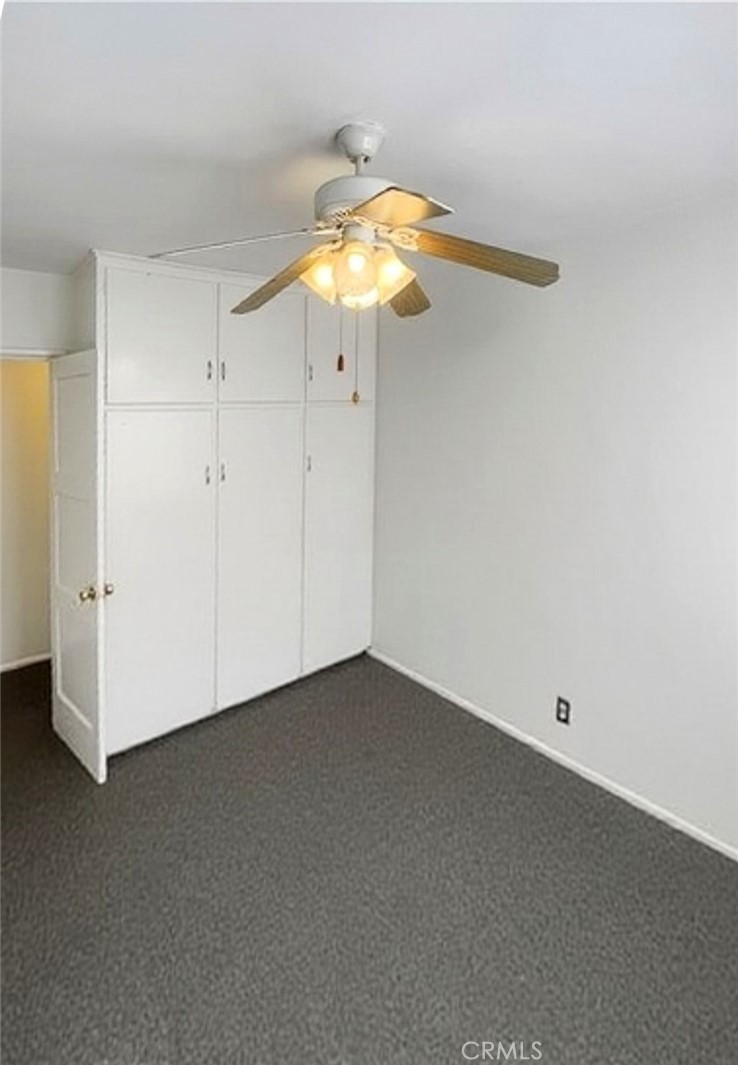 2721 S Fremont