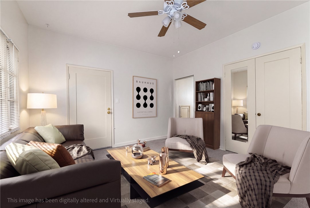 264 E Glenarm