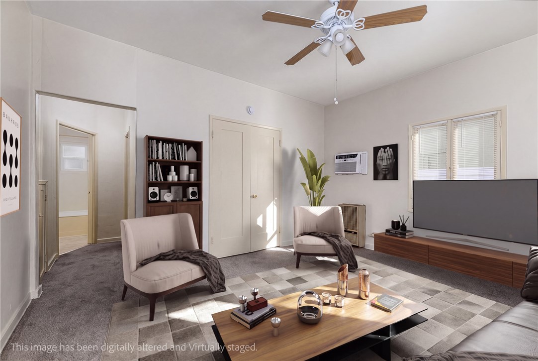 264 E Glenarm