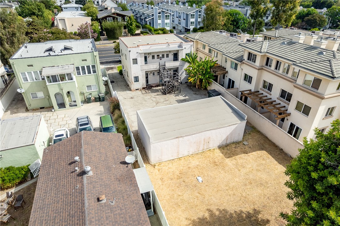 264 E Glenarm