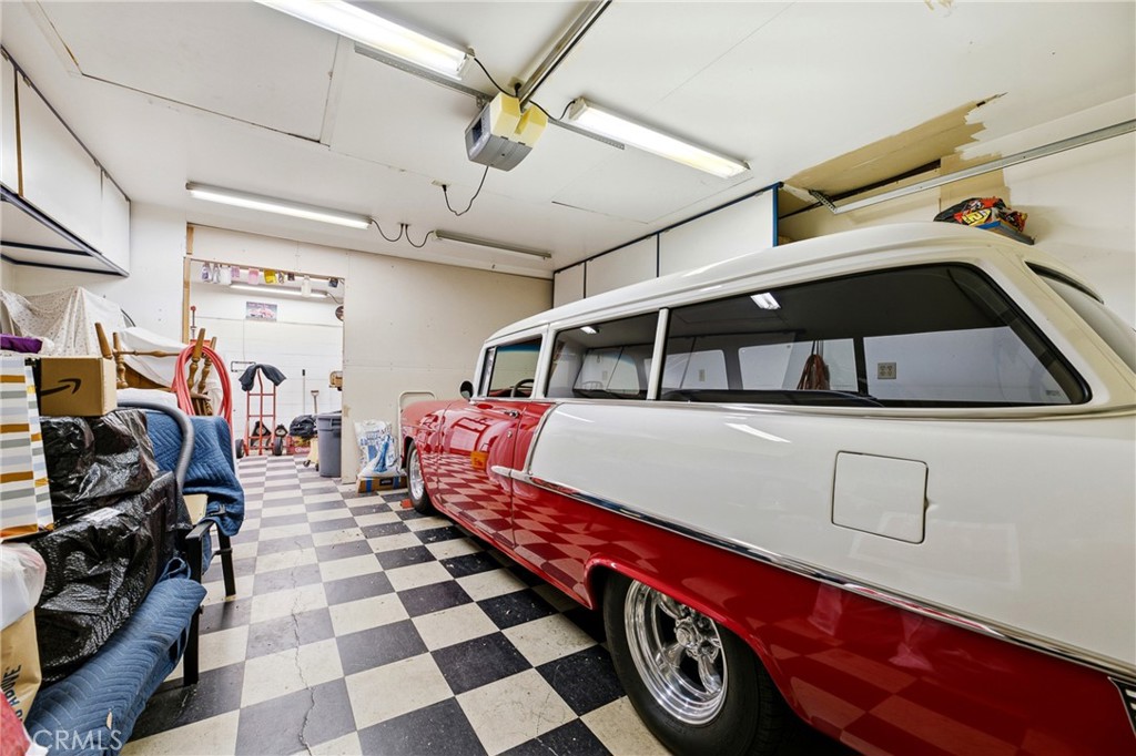 4924 Birchland Place