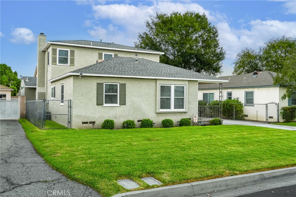 4924 Birchland Place