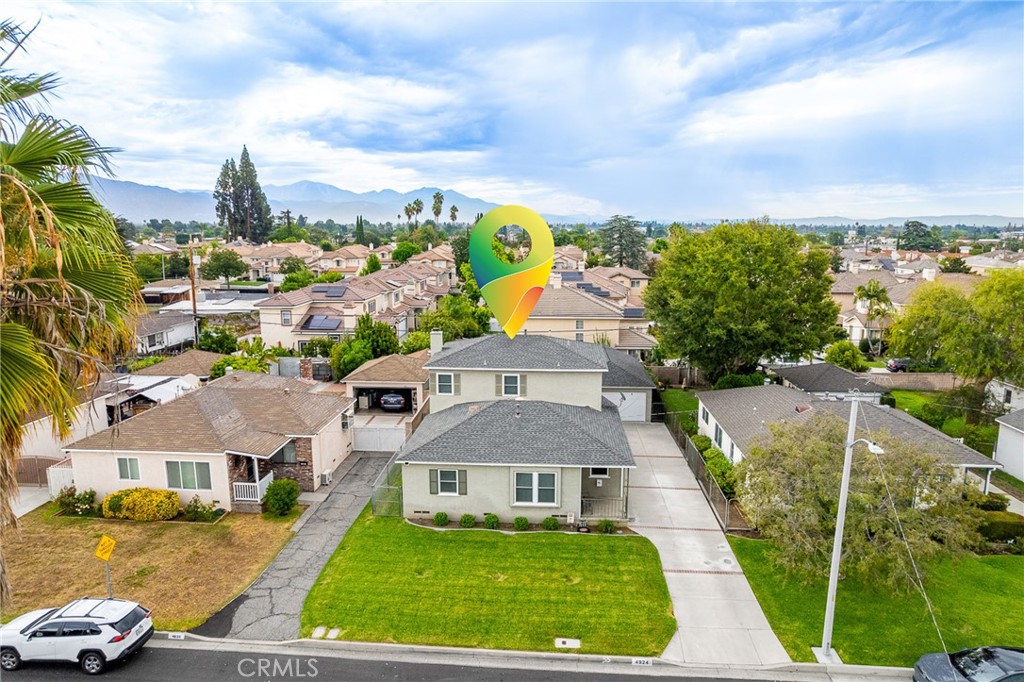 4924 Birchland Place