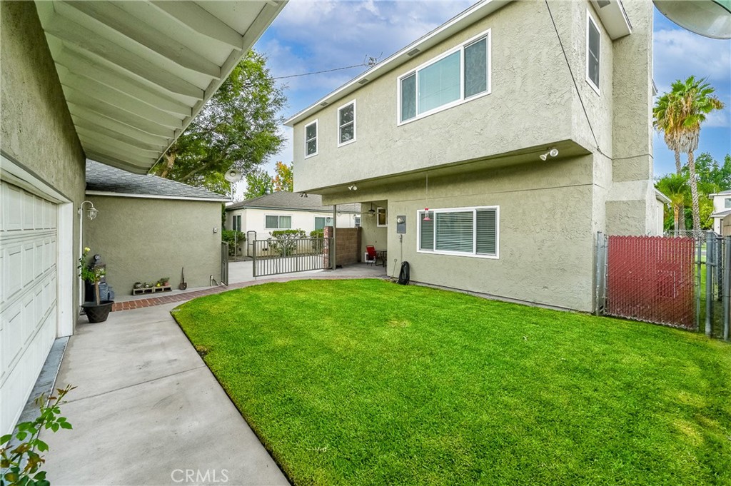 4924 Birchland Place