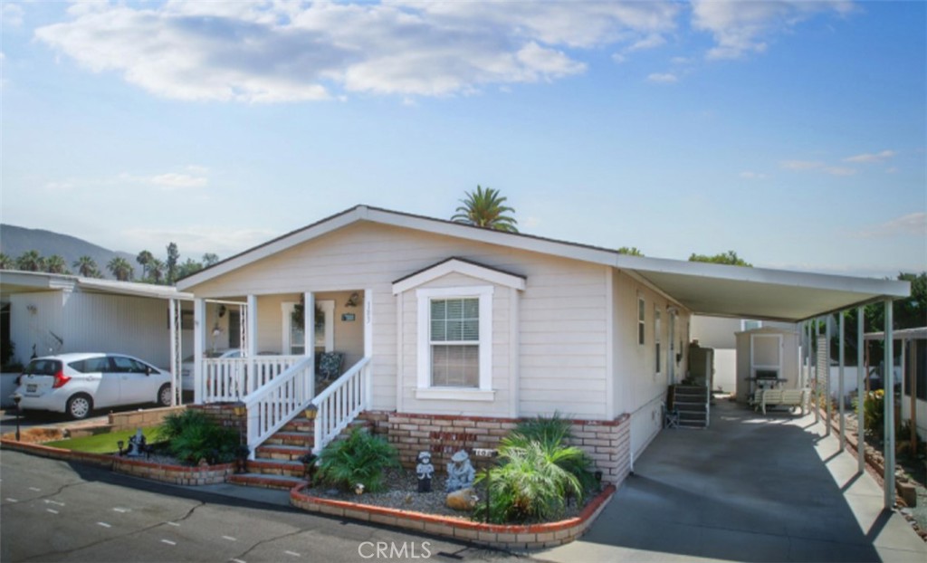840 E Foothill Boulevard 183