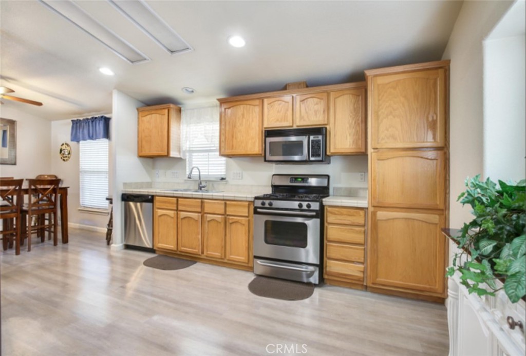 840 E Foothill Boulevard 183