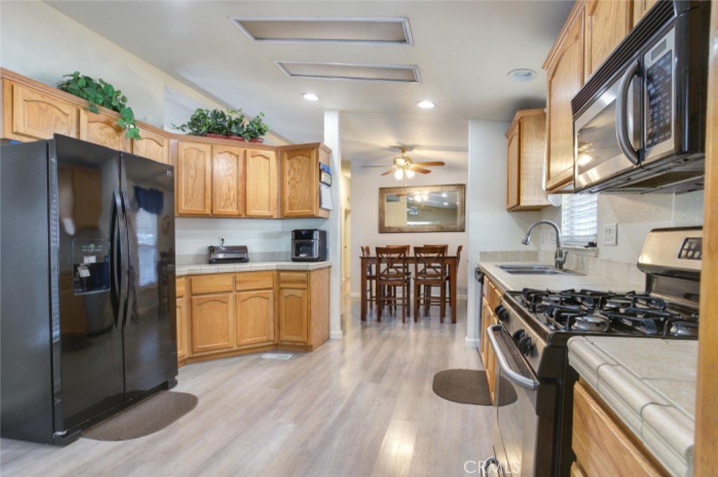 840 E Foothill Boulevard 183