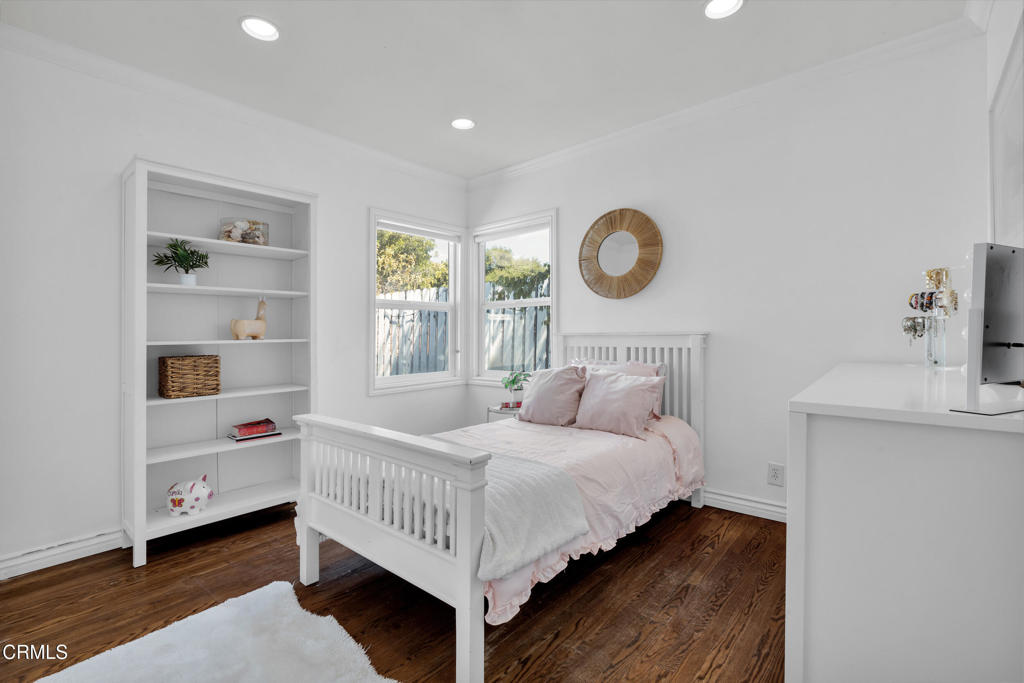 411 Sierra Vista Avenue