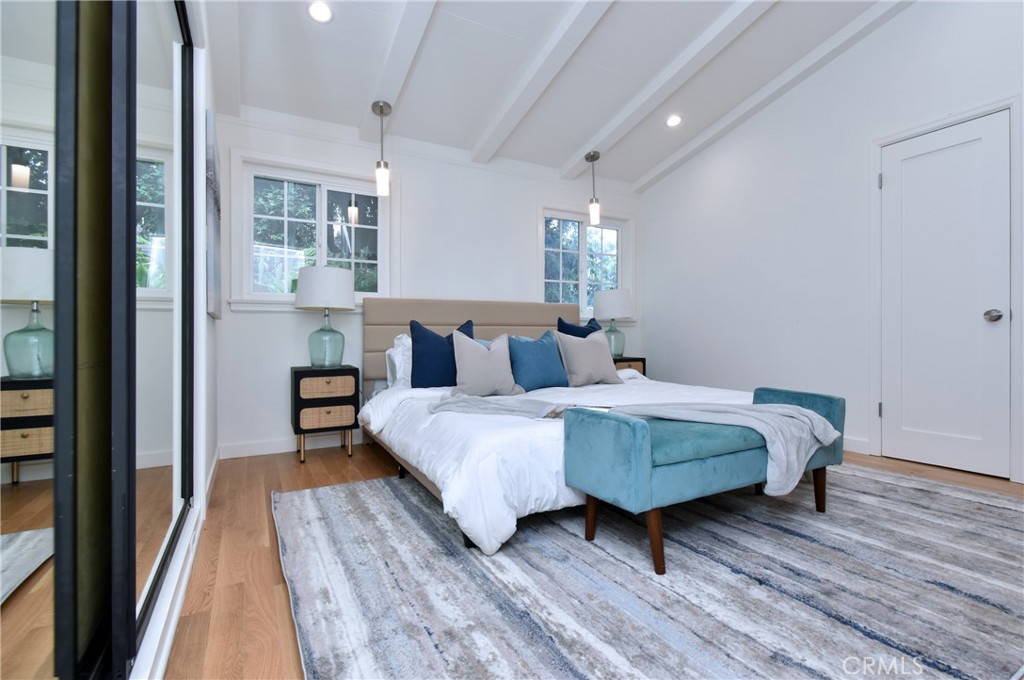 11042 Fruitland Drive