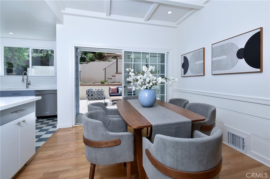 11042 Fruitland Drive