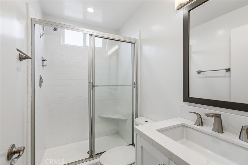 11400 Dona Lola Drive