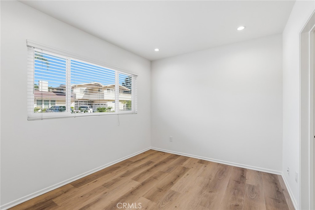 11400 Dona Lola Drive