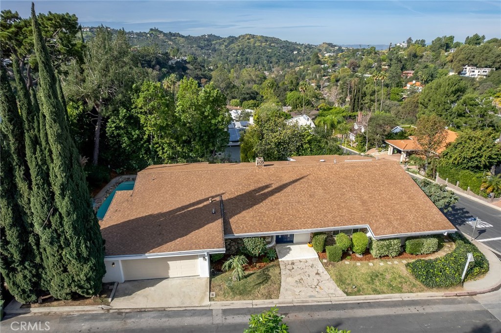 11400 Dona Lola Drive