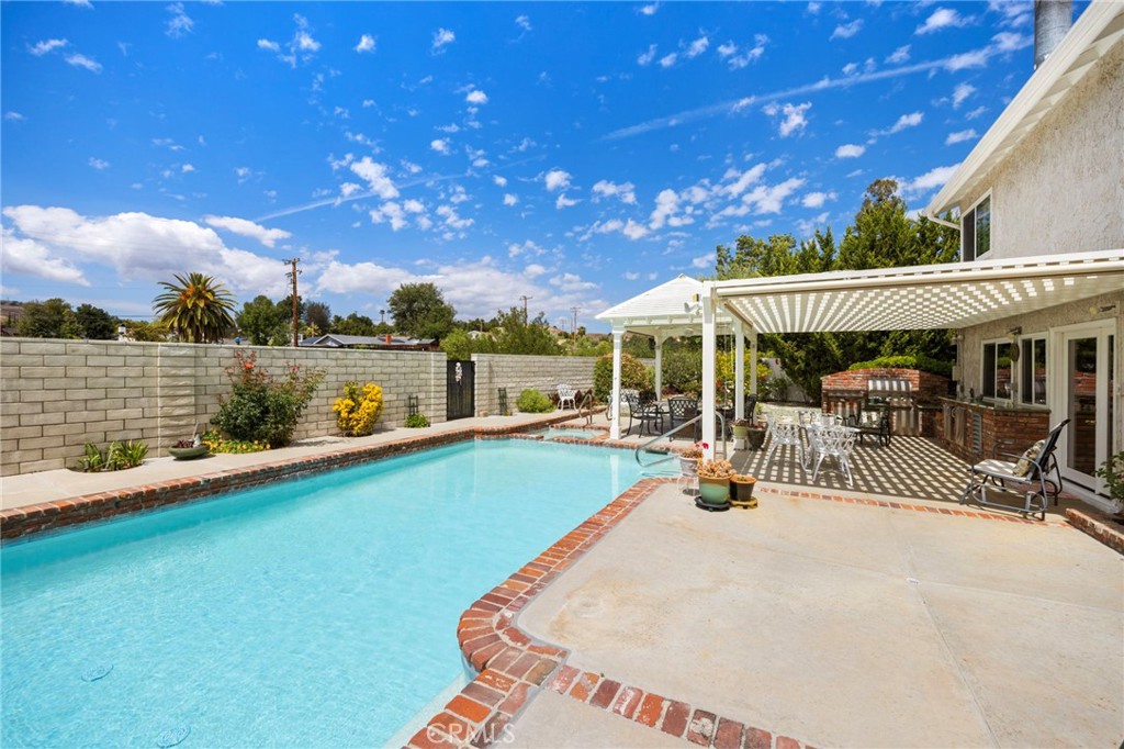 26009 Redbluff Drive