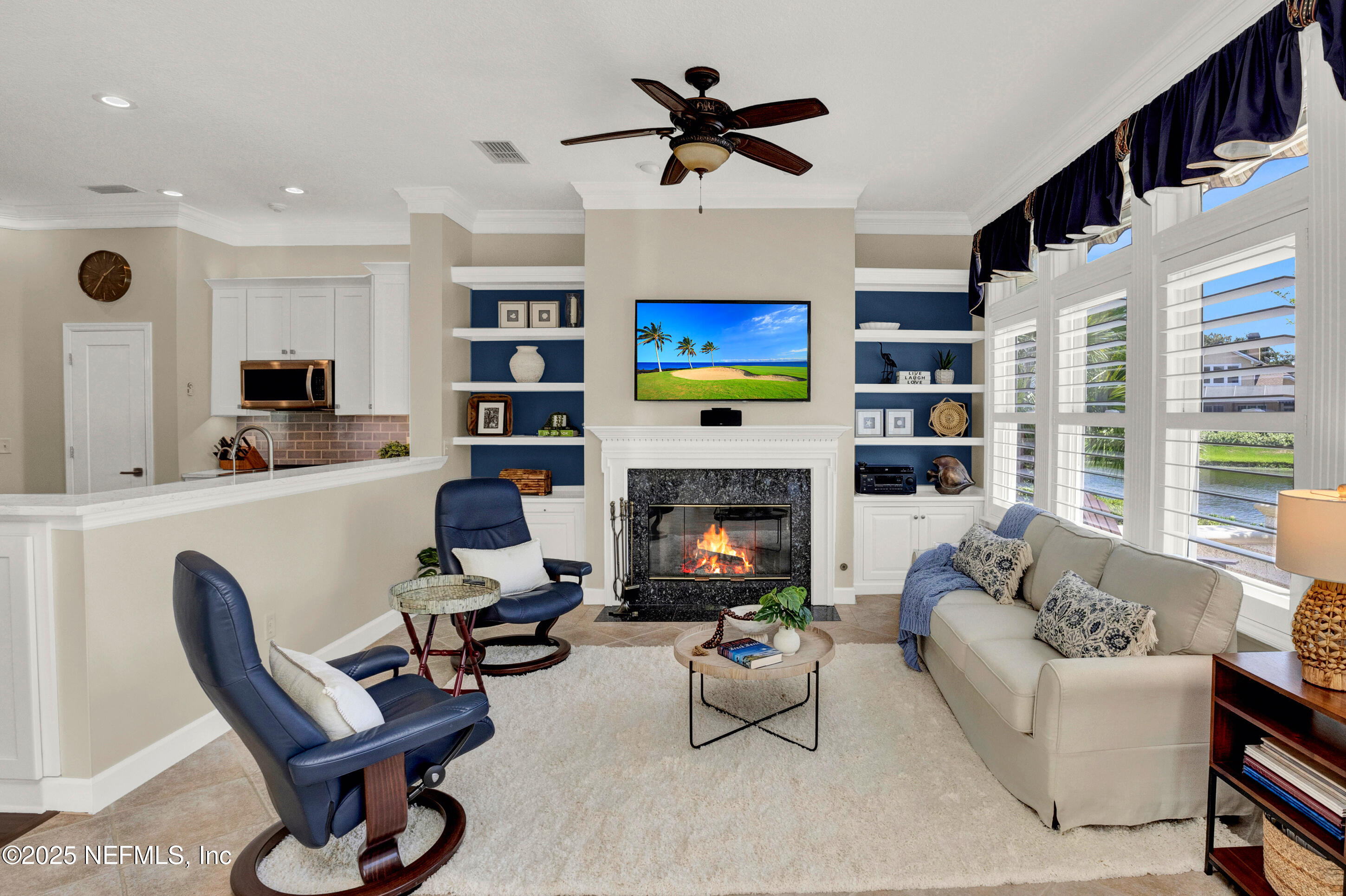 137 WATER'S EDGE Drive N