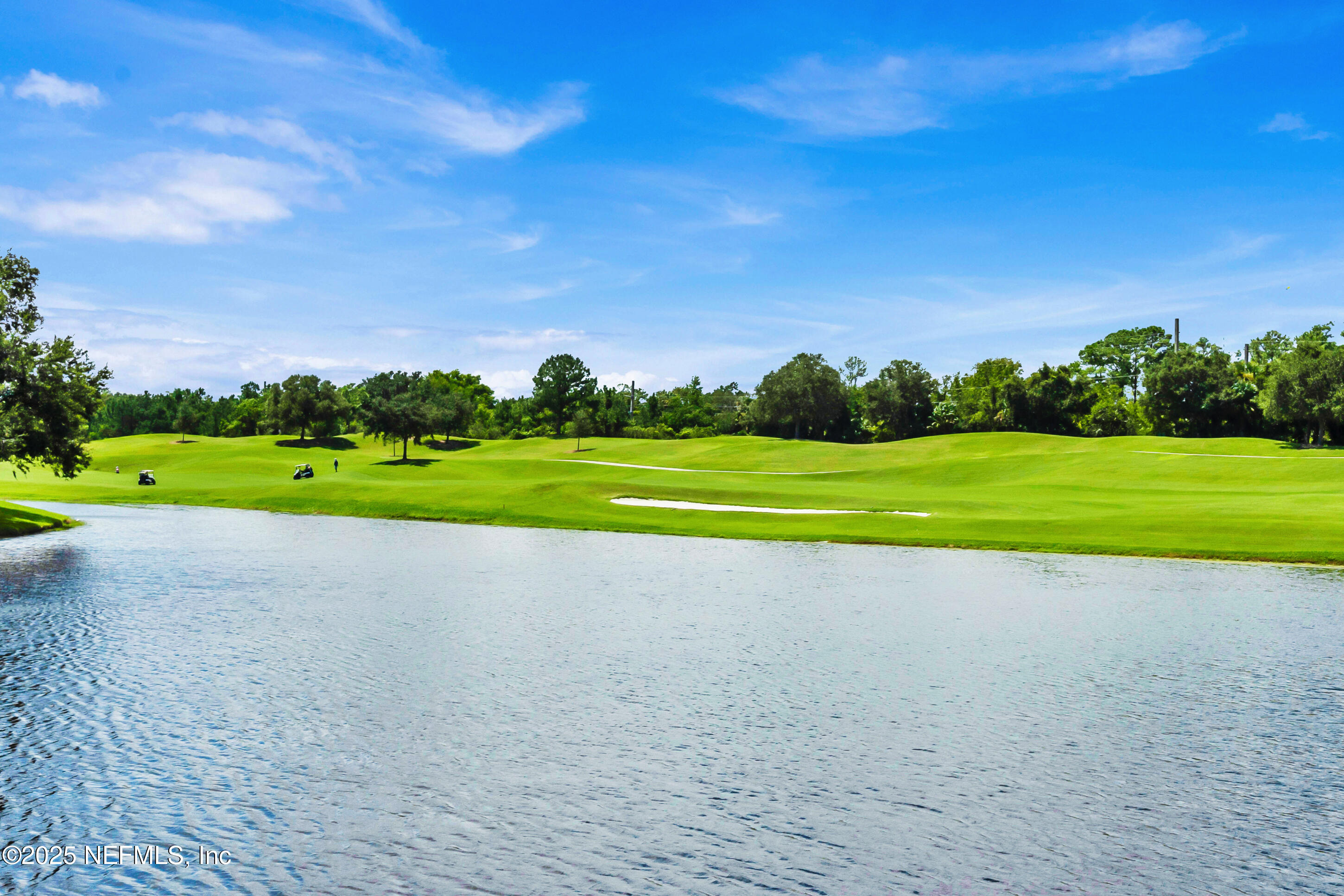 137 WATER'S EDGE Drive N