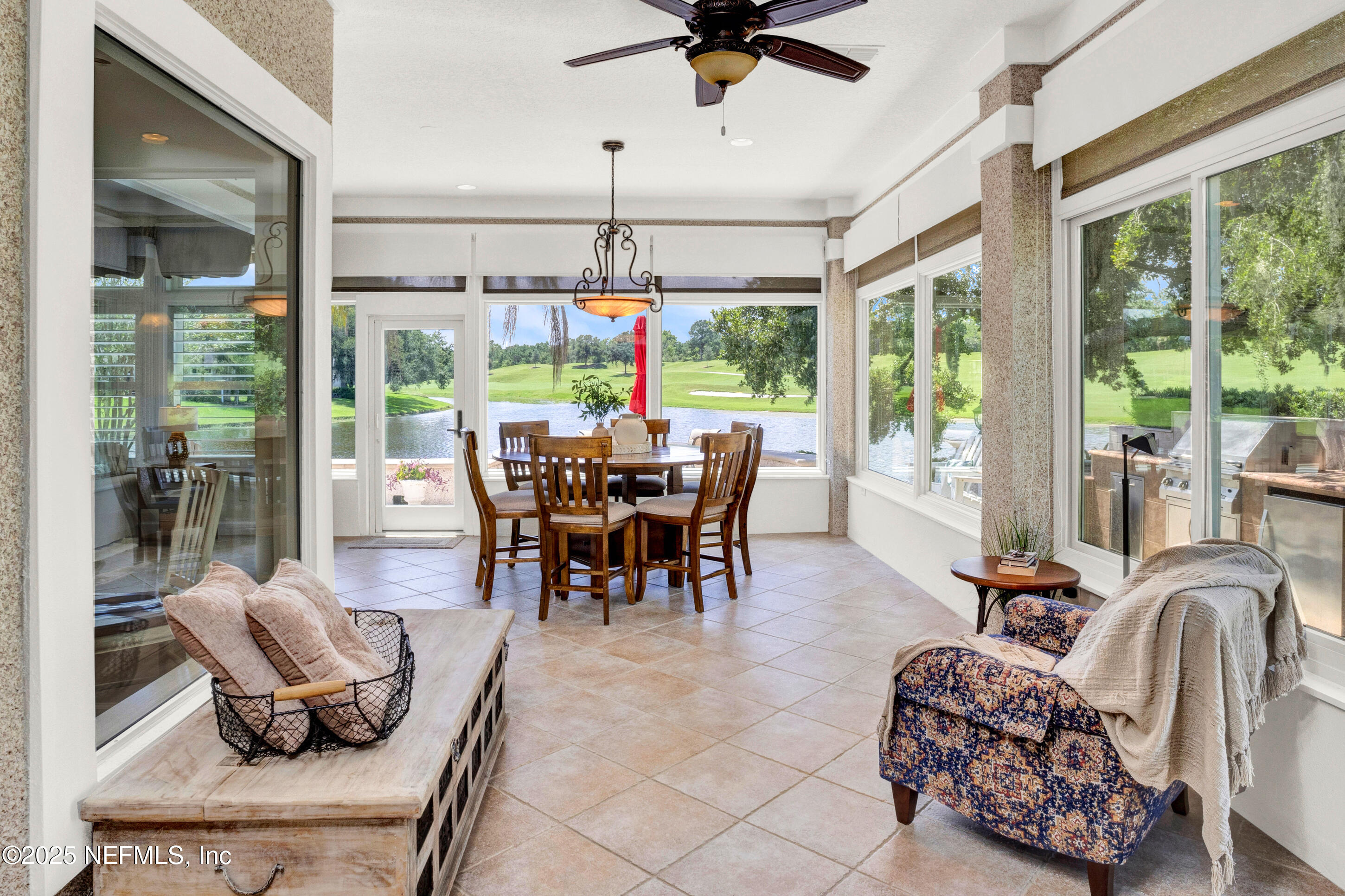 137 WATER'S EDGE Drive N