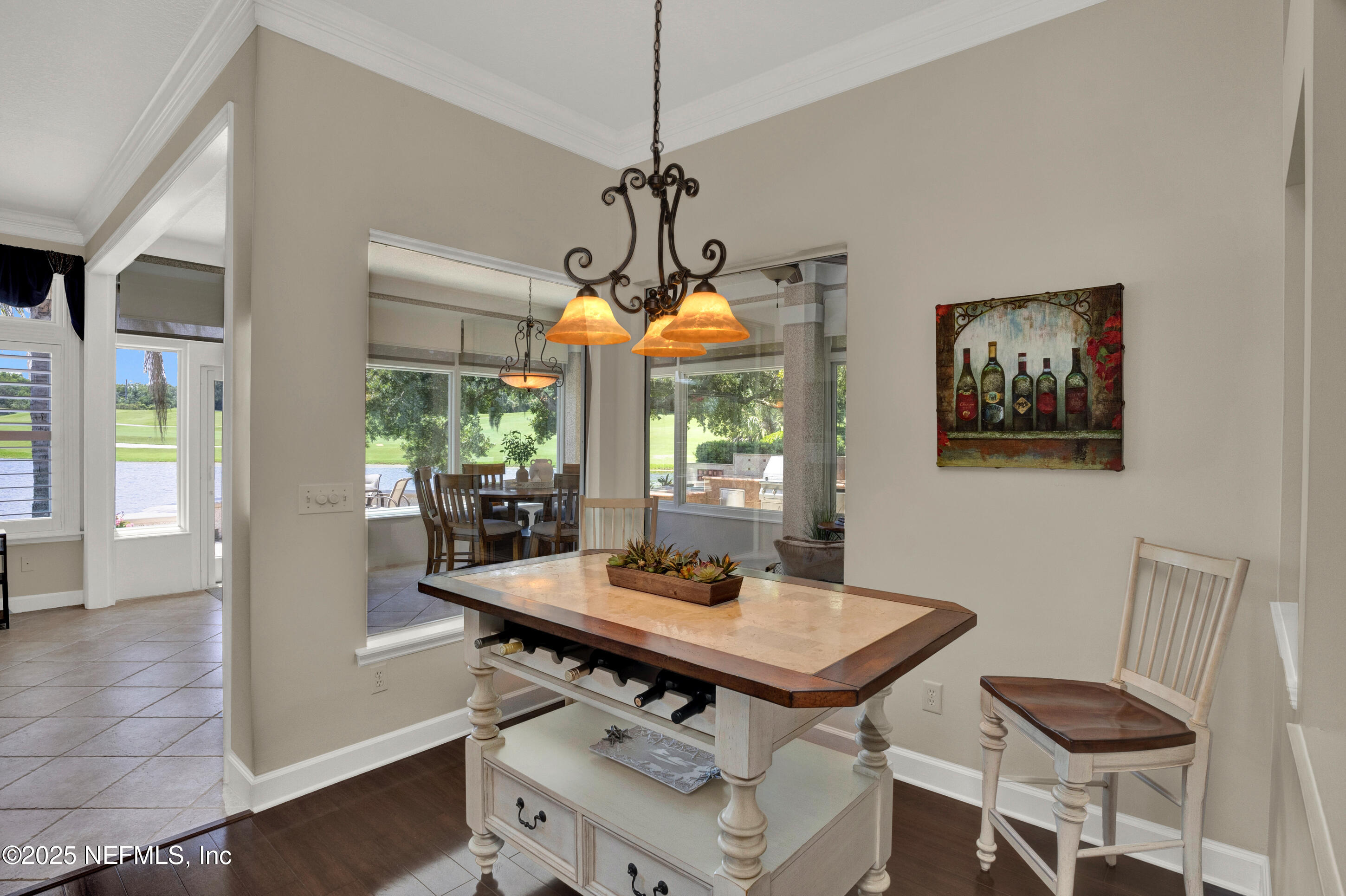 137 WATER'S EDGE Drive N
