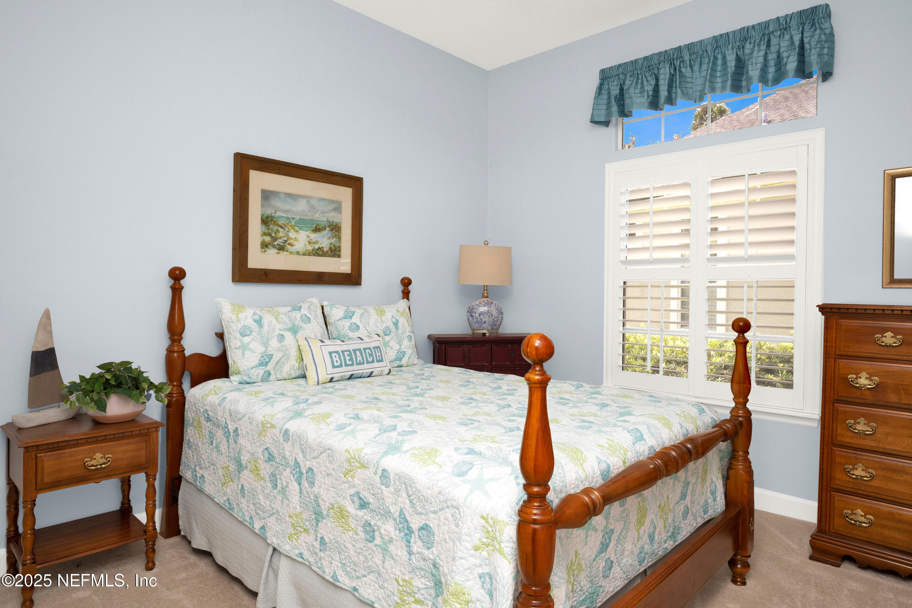 137 WATER'S EDGE Drive N