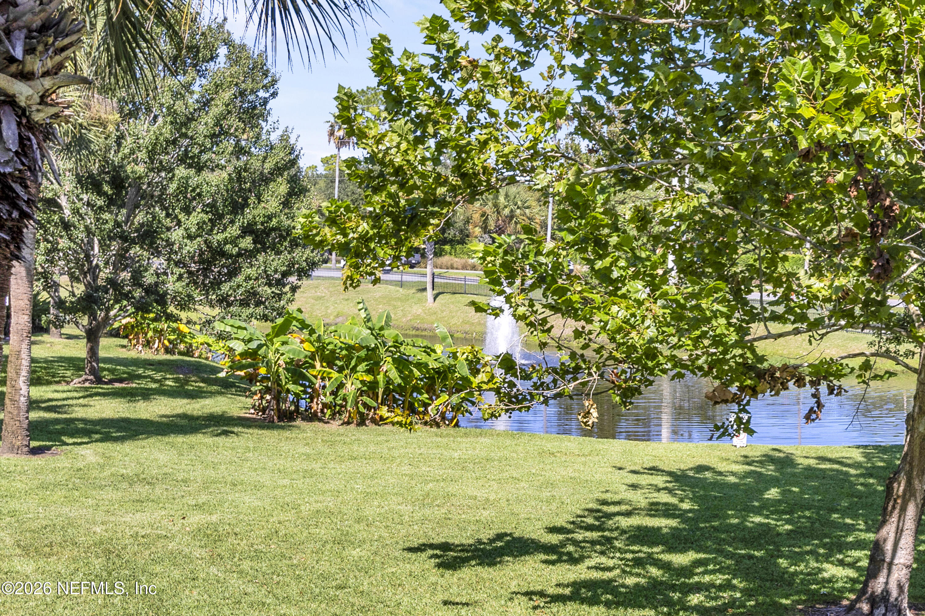 100 FAIRWAY PARK Boulevard 906