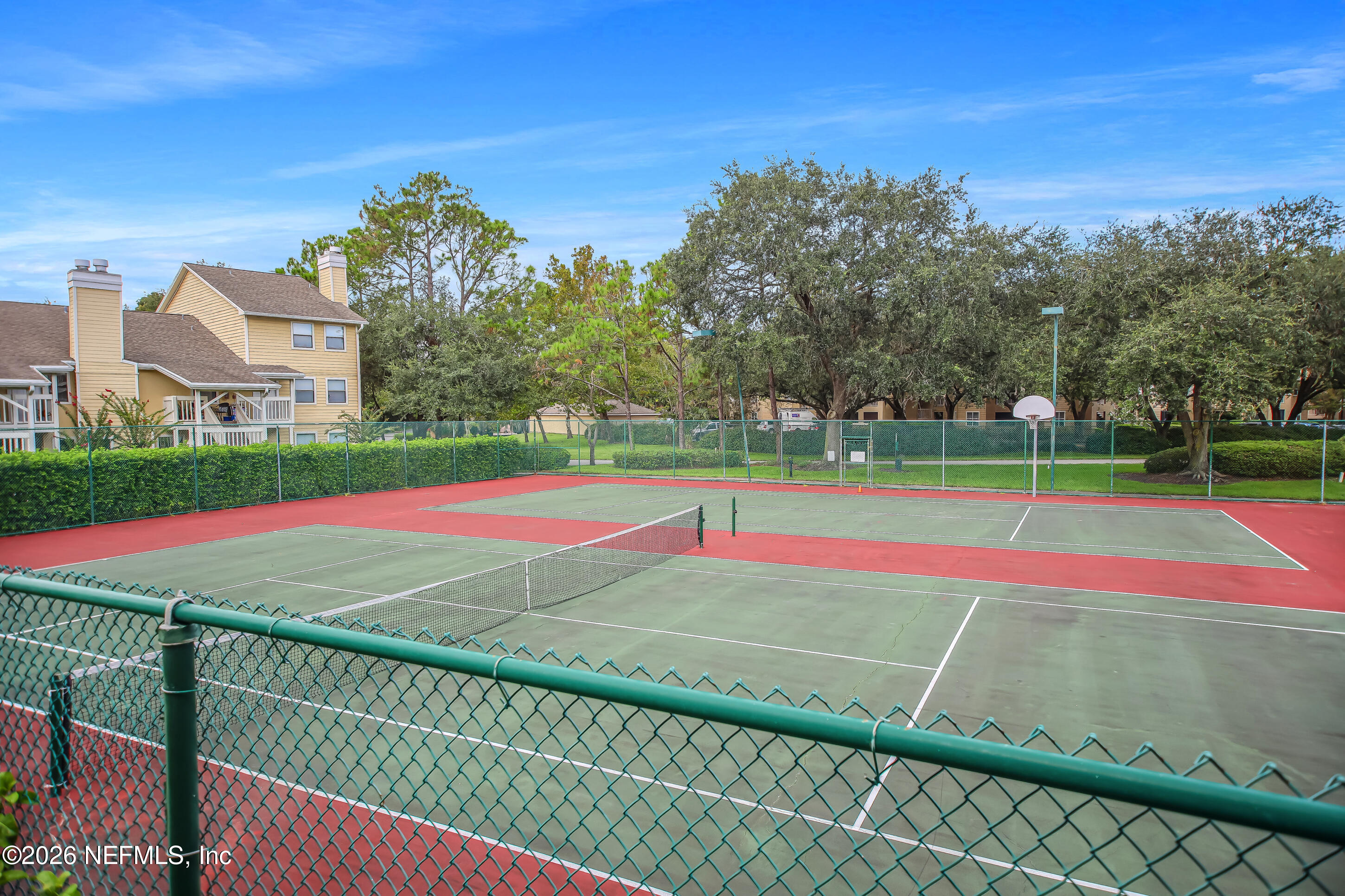 100 FAIRWAY PARK Boulevard 906