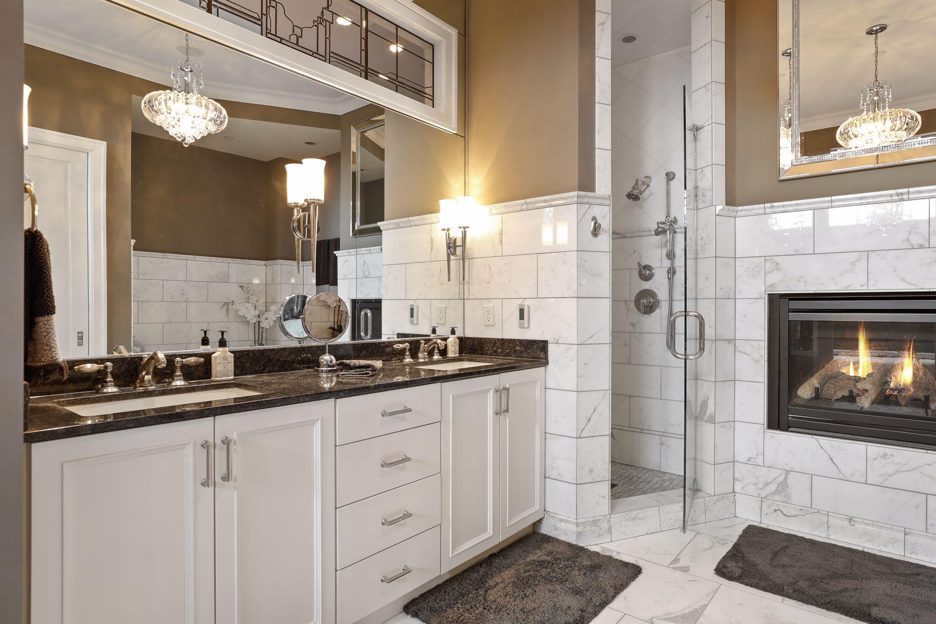 350 Saint Peter Street Unit: 1300