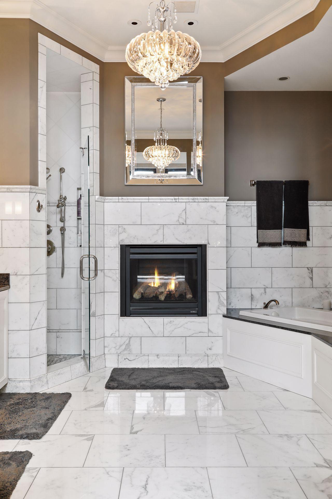 350 Saint Peter Street Unit: 1300