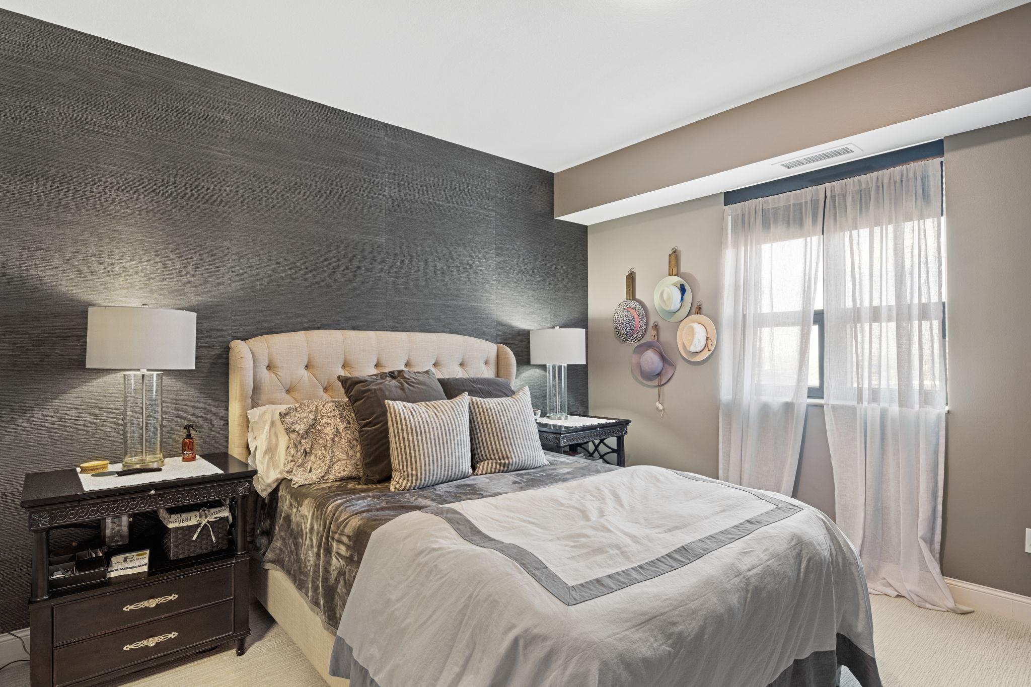 100 3rd Avenue S Unit: 2904