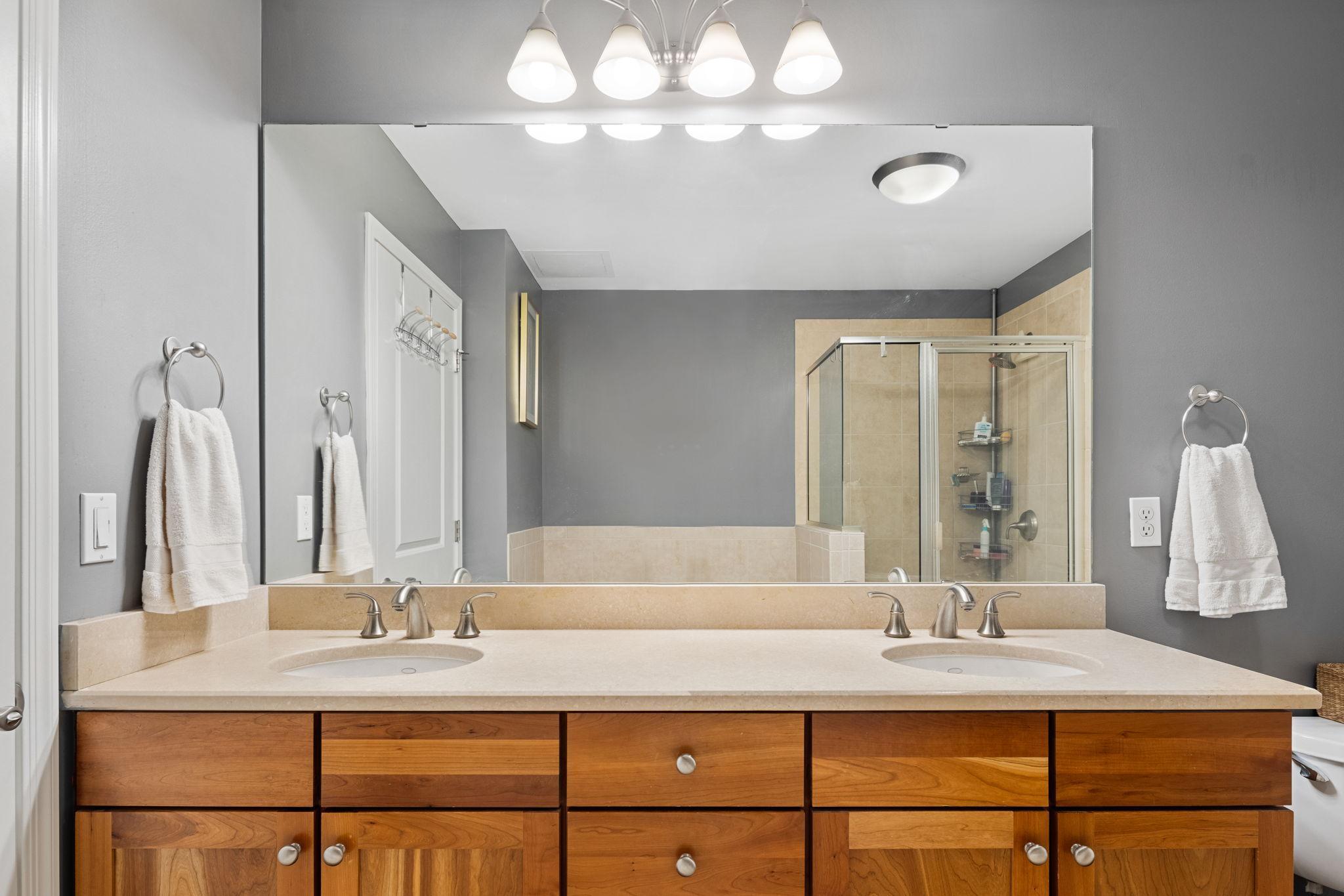 100 3rd Avenue S Unit: 2904