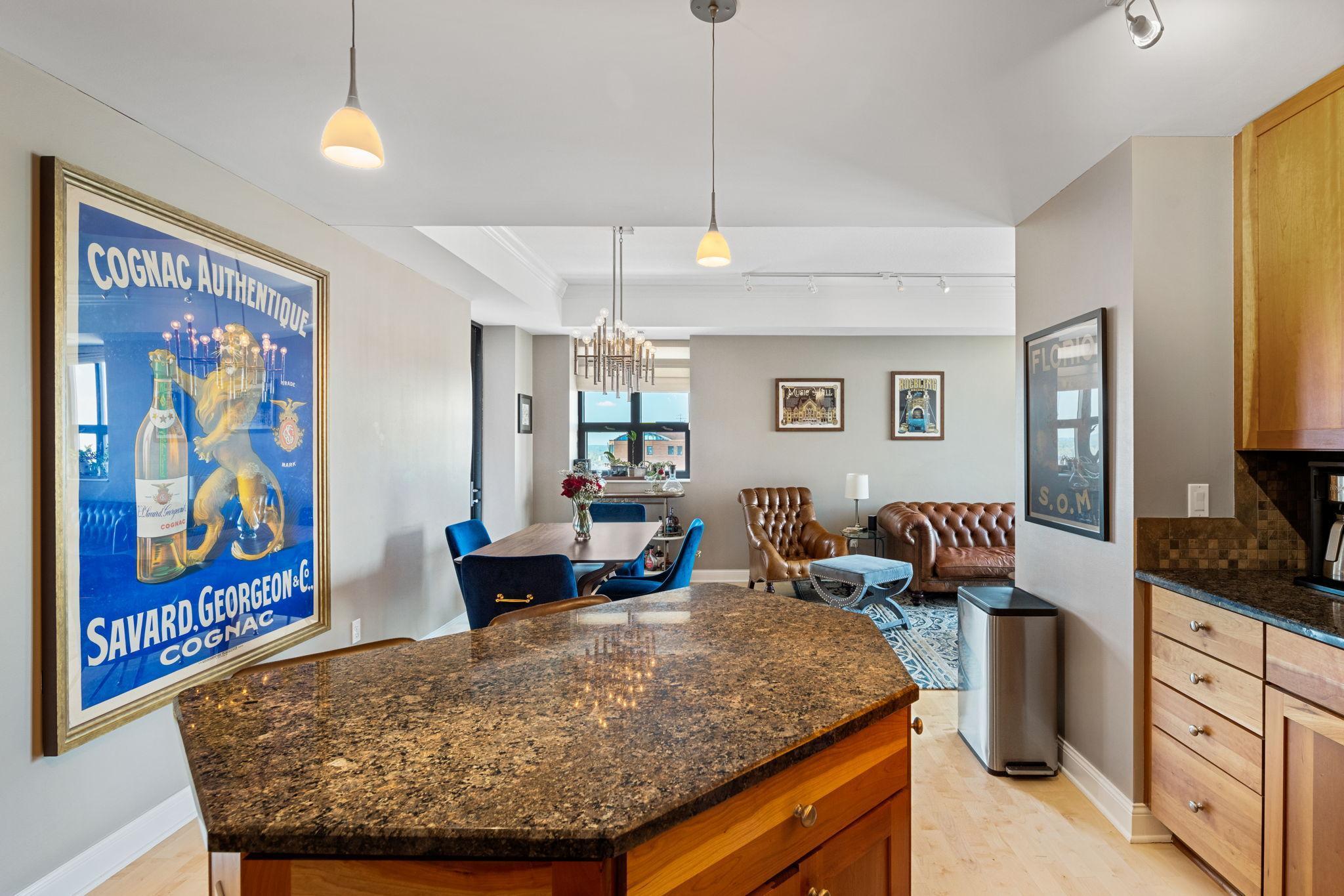 100 3rd Avenue S Unit: 2904