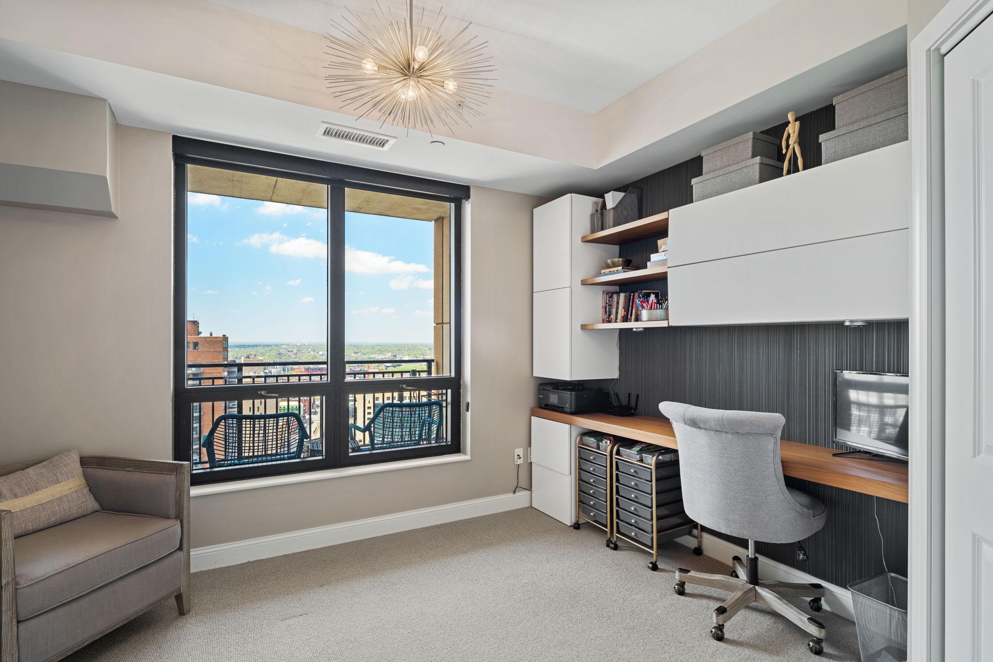 100 3rd Avenue S Unit: 2904