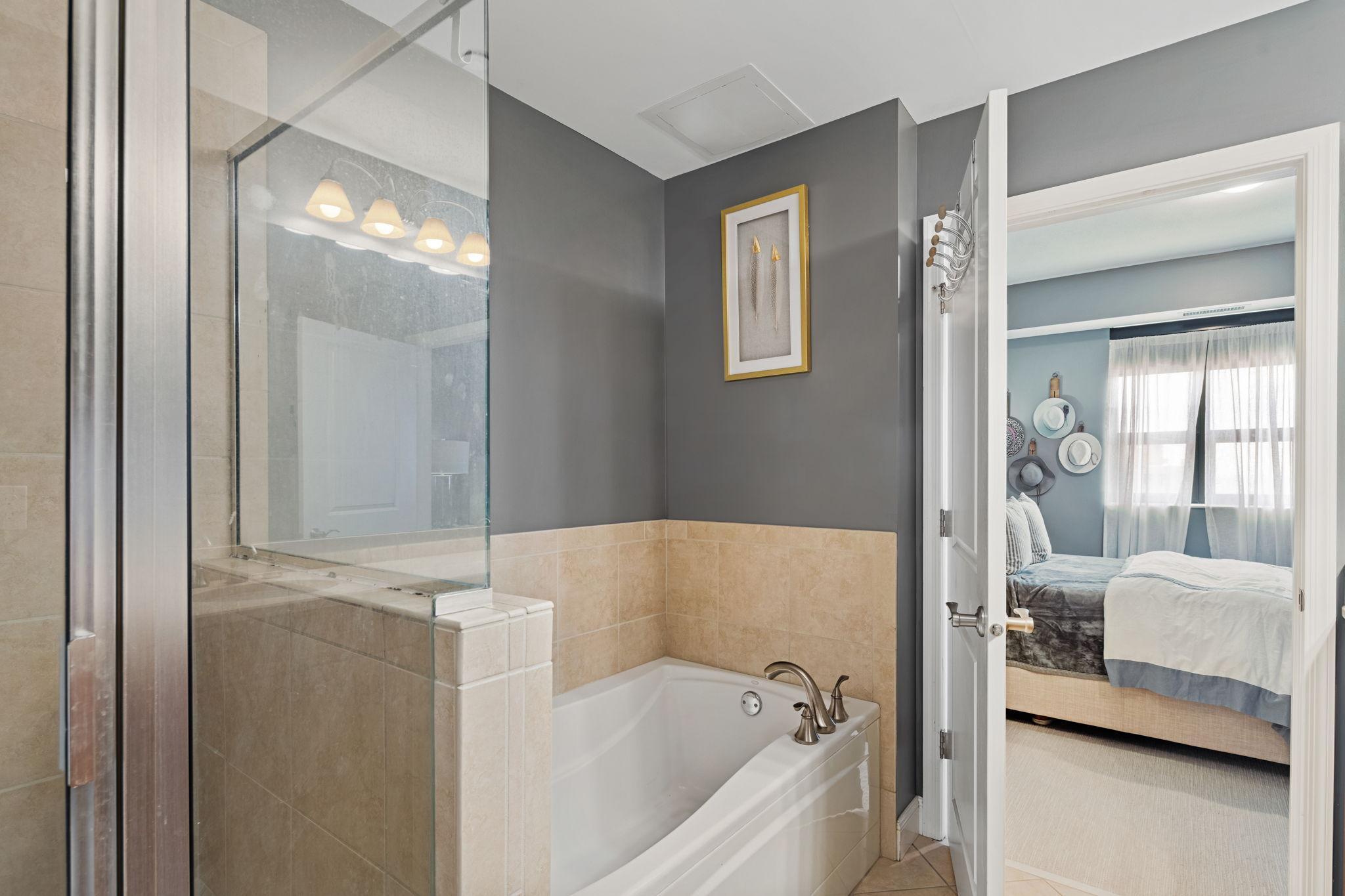 100 3rd Avenue S Unit: 2904