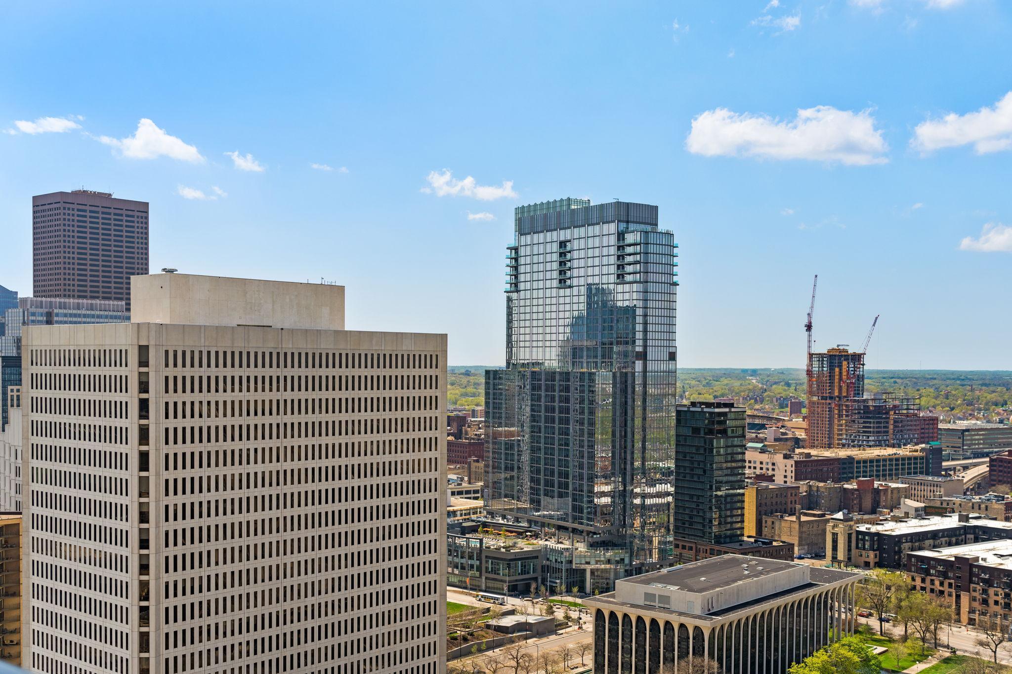 100 3rd Avenue S Unit: 2904