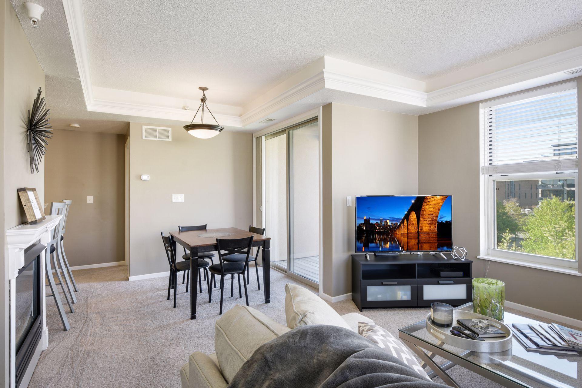 660 2nd Street N Unit: 409