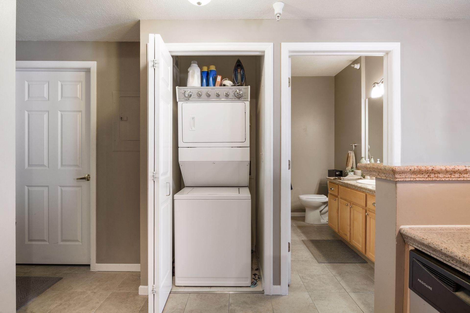 660 2nd Street N Unit: 409