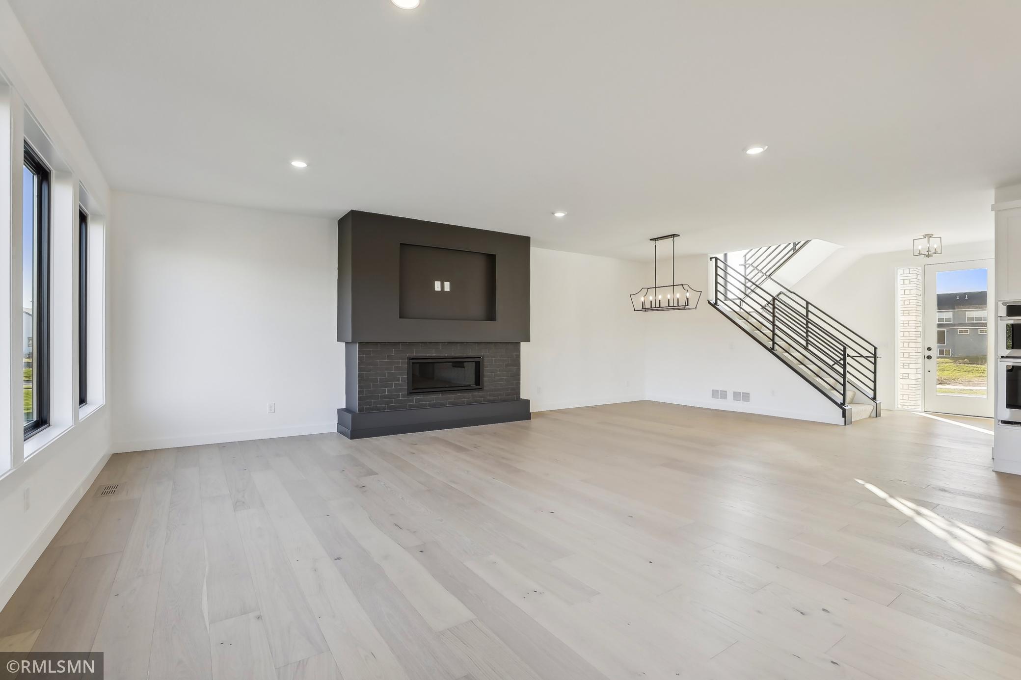 11480 Blazingstar Lane N