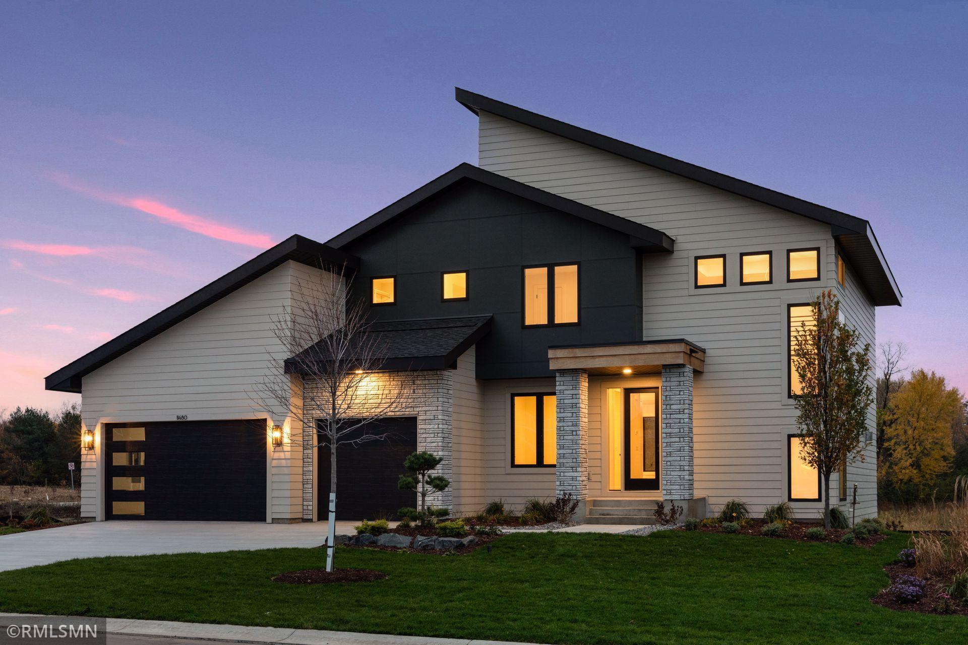 11480 Blazingstar Lane N