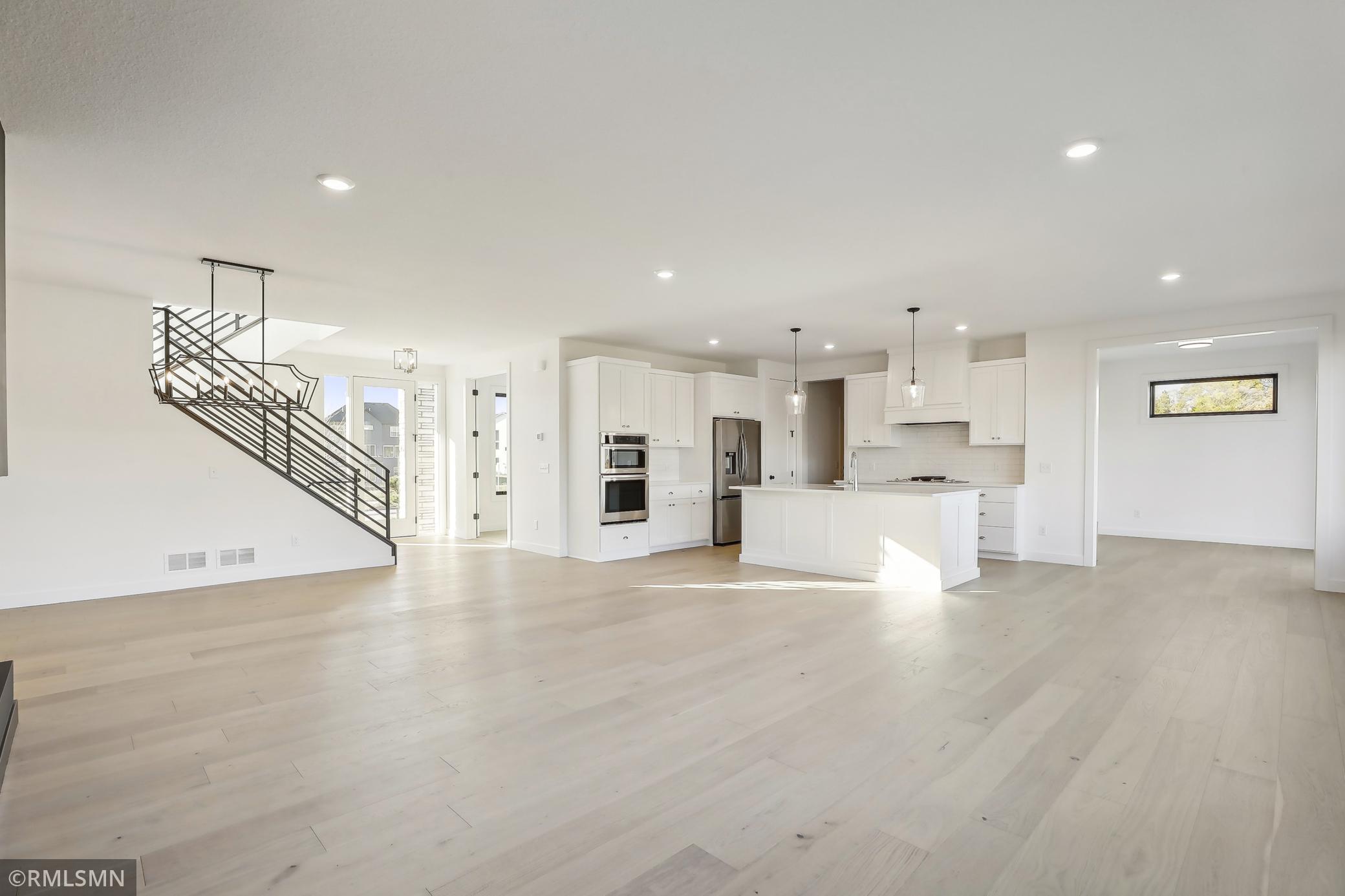 11480 Blazingstar Lane N